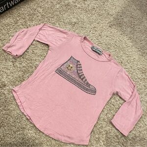 Designer-Dennys Dori Creation Pink Tee with Rhinestone Sneaker